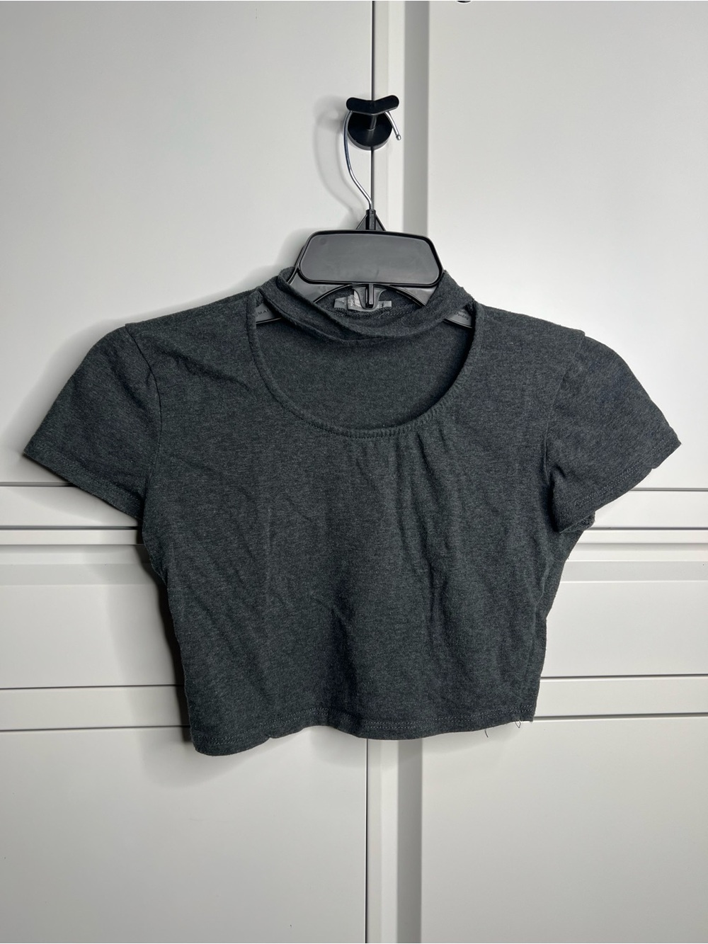 ☀️ Charlotte Russe Charcoal Short Sleeve Mock Neck Crop Top